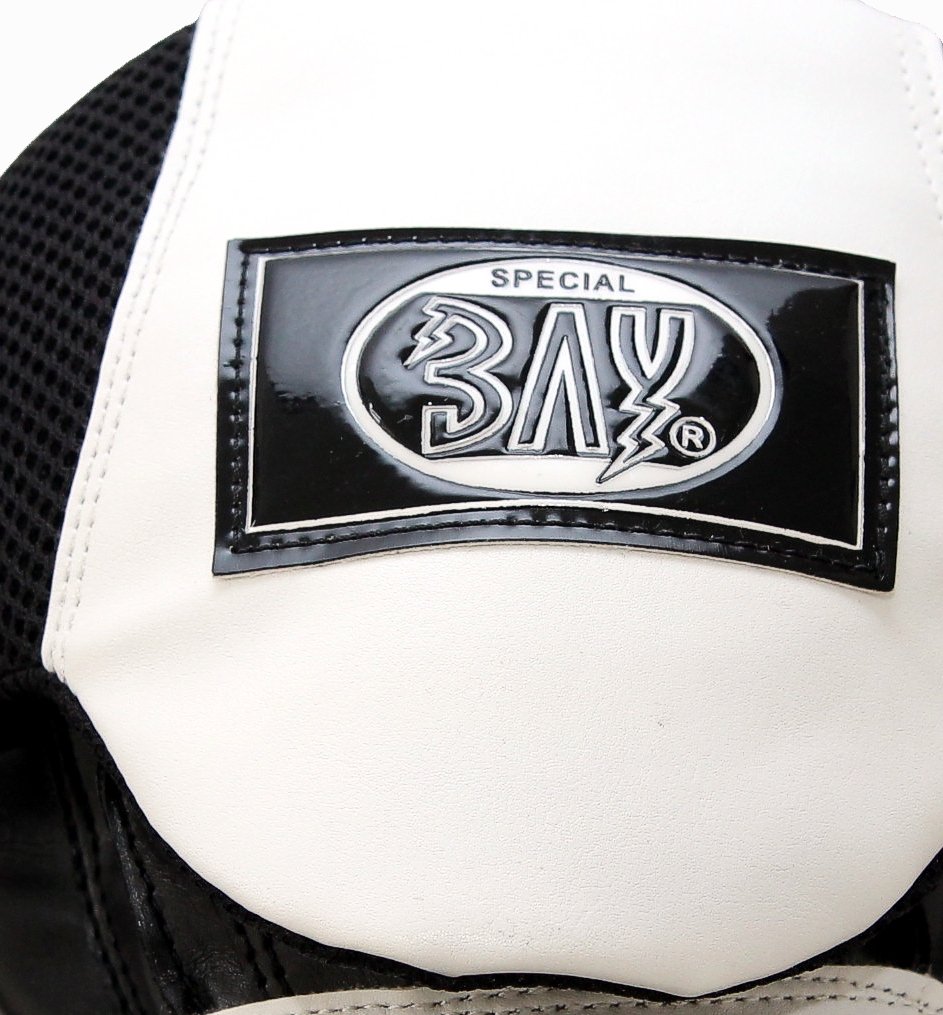BAY Gel Leder Trainerpratzen mit Ergonomischer Handkontur, Schlagpolster für Kampfsport, Schwarz, 2er Set