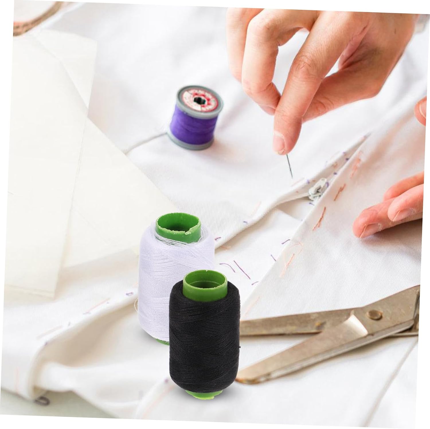 SEWACC Convenient Portable Sewing Needles Set Yarn Needles for Easy Darning Crafting Includes Thimble Black White Thread for Daily Use