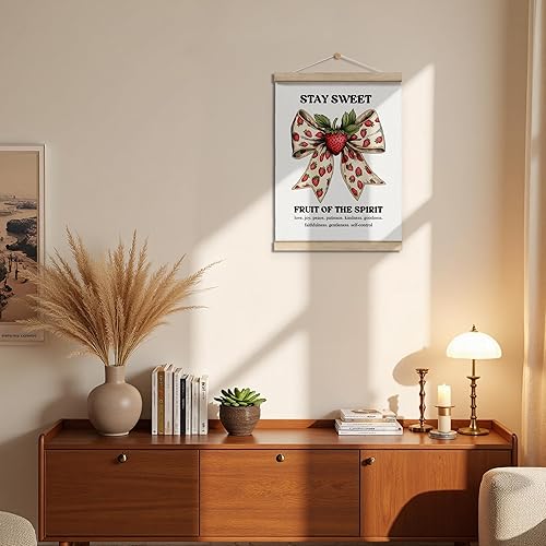 Miniatura 2 de OFJE Marco para colgar pósteres, diseño retro con lazo de fresa, diseño de fresa coqueta con marcos de madera, decoración estética cristiana para