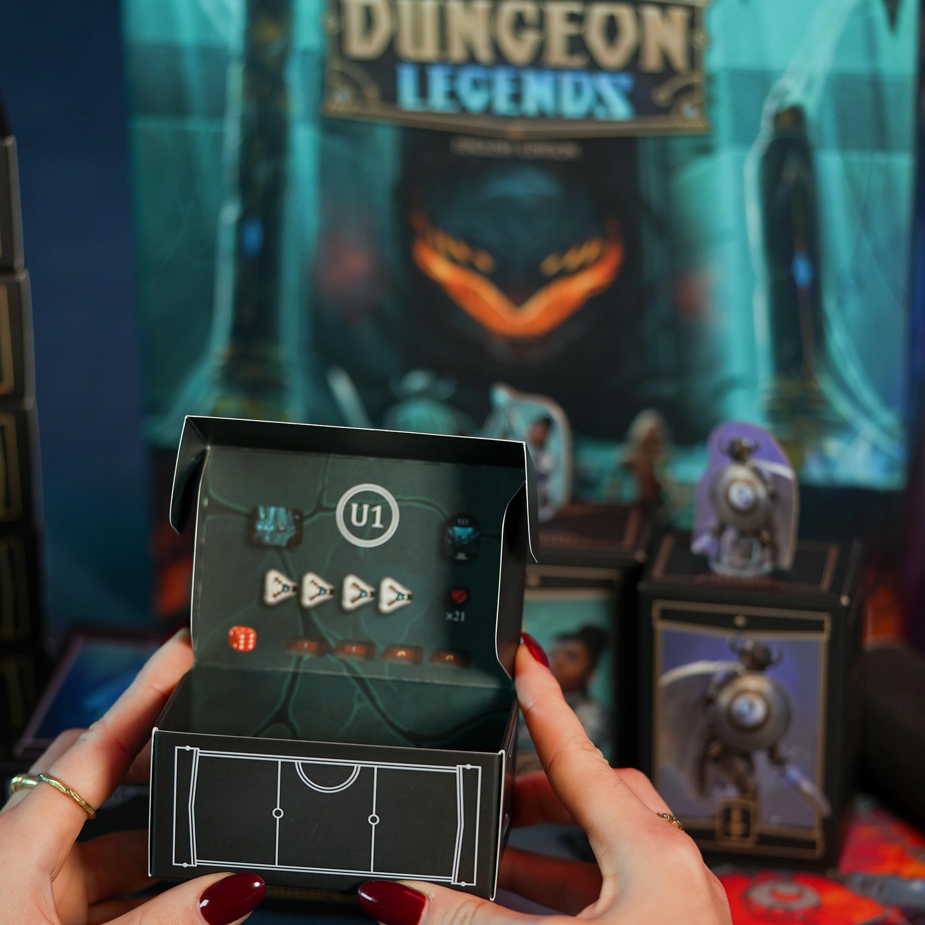 Asmodee Dungeon Legends, Gioco da Tavolo, 10+anni, 1-4 Giocatori, Edizione in Italiano