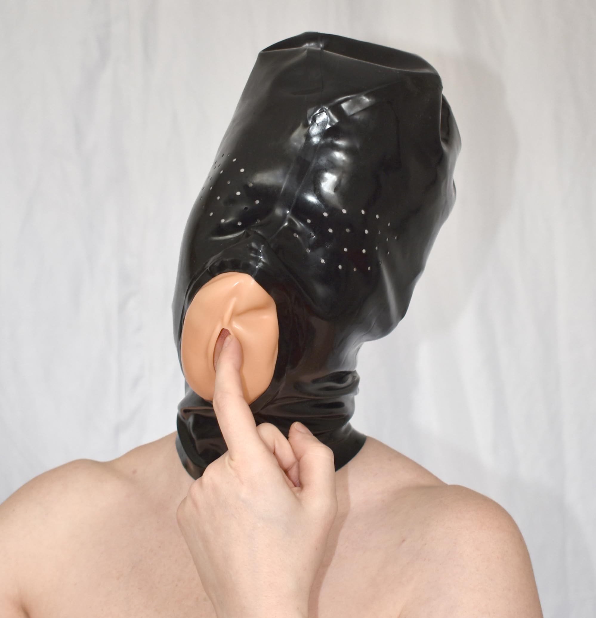 Maschera Feticista in Latex con Apertura Vaginale – Cappuccio Bondage BDSM, Bavaglio Sesso Orale, Apertura Respiratoria, Figa Tascabile per Roleplay