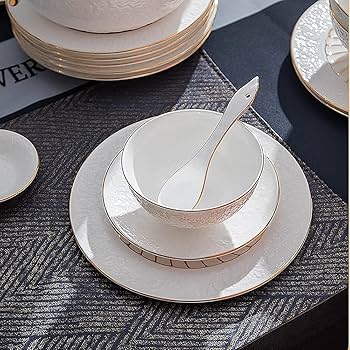 エレガントな陶磁器食器セット(木製のトレイ付き) 71v25T0fJ1L._UF350,350_QL50_.jpg