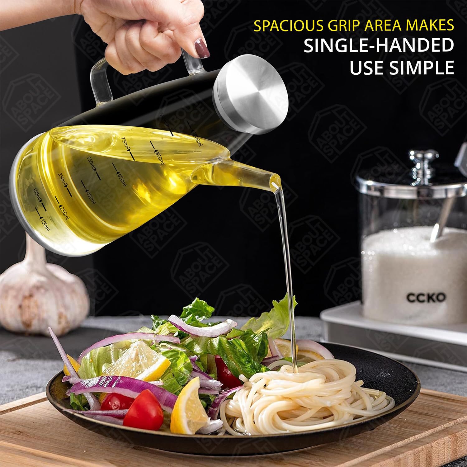 ABOUT SPACE Glass Oil Dispenser 1 Litre with Stainless Steel Cap, Silicone Base, Measurement, Drip-proof Hawk with Dust Cap, Leak-proof Oil Bottle for Kitchen, Upto 300°F Easy to Refill Oil Container - Image 7 thumbnail
