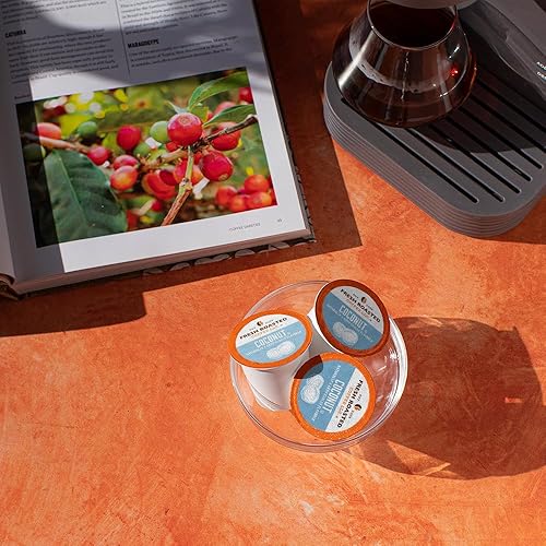 Miniatura 10 de Fresh Roasted Coffee, Sabores tradicionales, paquete variado de cápsulas de café saborizadas, compatible con K-Cup, 24 unidades