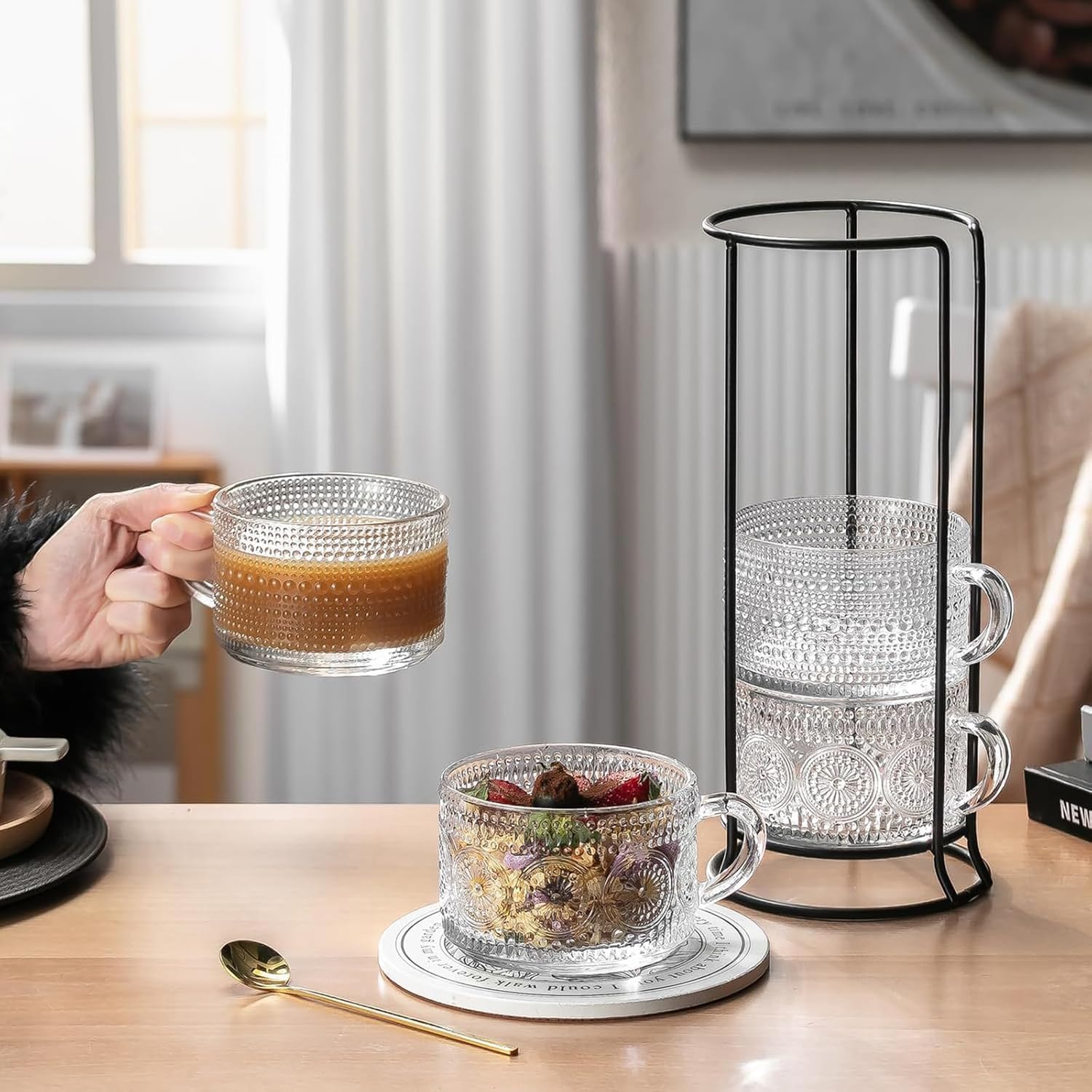 Zestaw kubków do kawy w stylu vintage, 400 ml, przezroczyste szklane kubki z bambusowymi pokrywkami i łyżkami do latte, jogurtu, napojów i płatków owsianych, zestaw 4 szt
