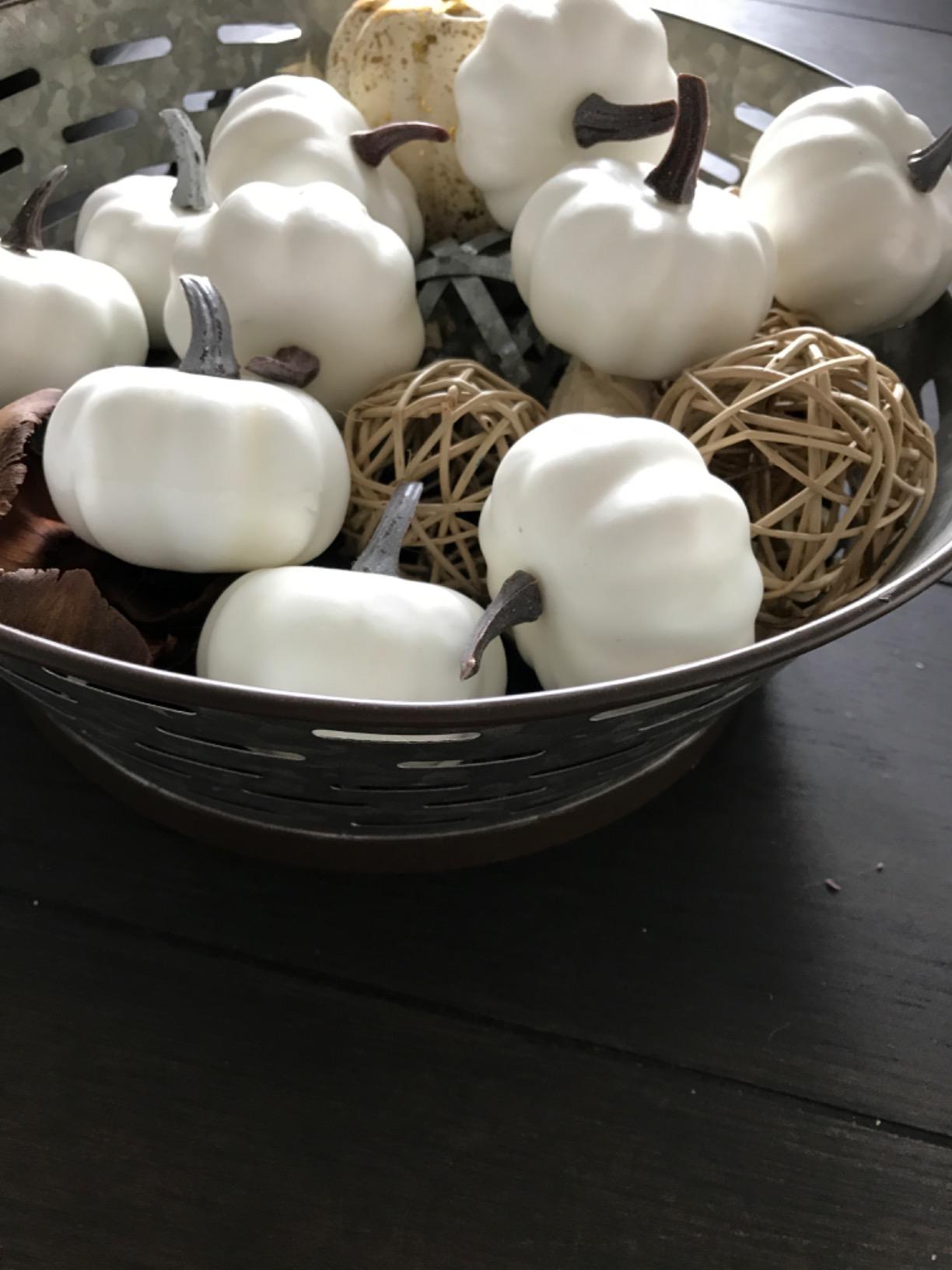 vensovo 2 Inch Mini Velvet Pumpkins for Decorating 16PCS