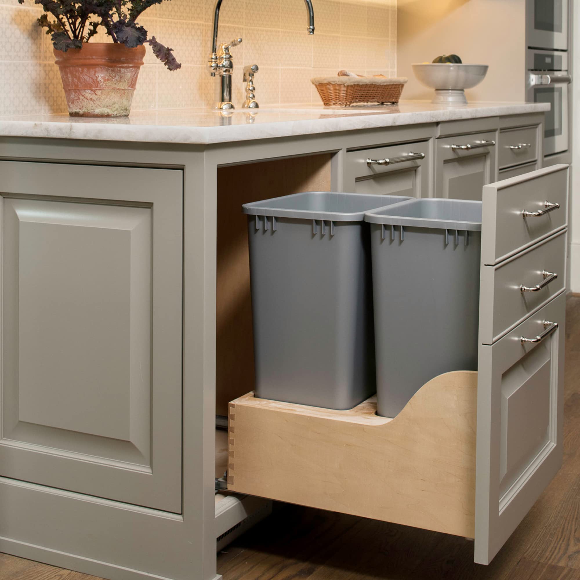 Caja De Almacenaje Curver 30L - Organiza Tu Cocina Con Estilo (Color Metal)