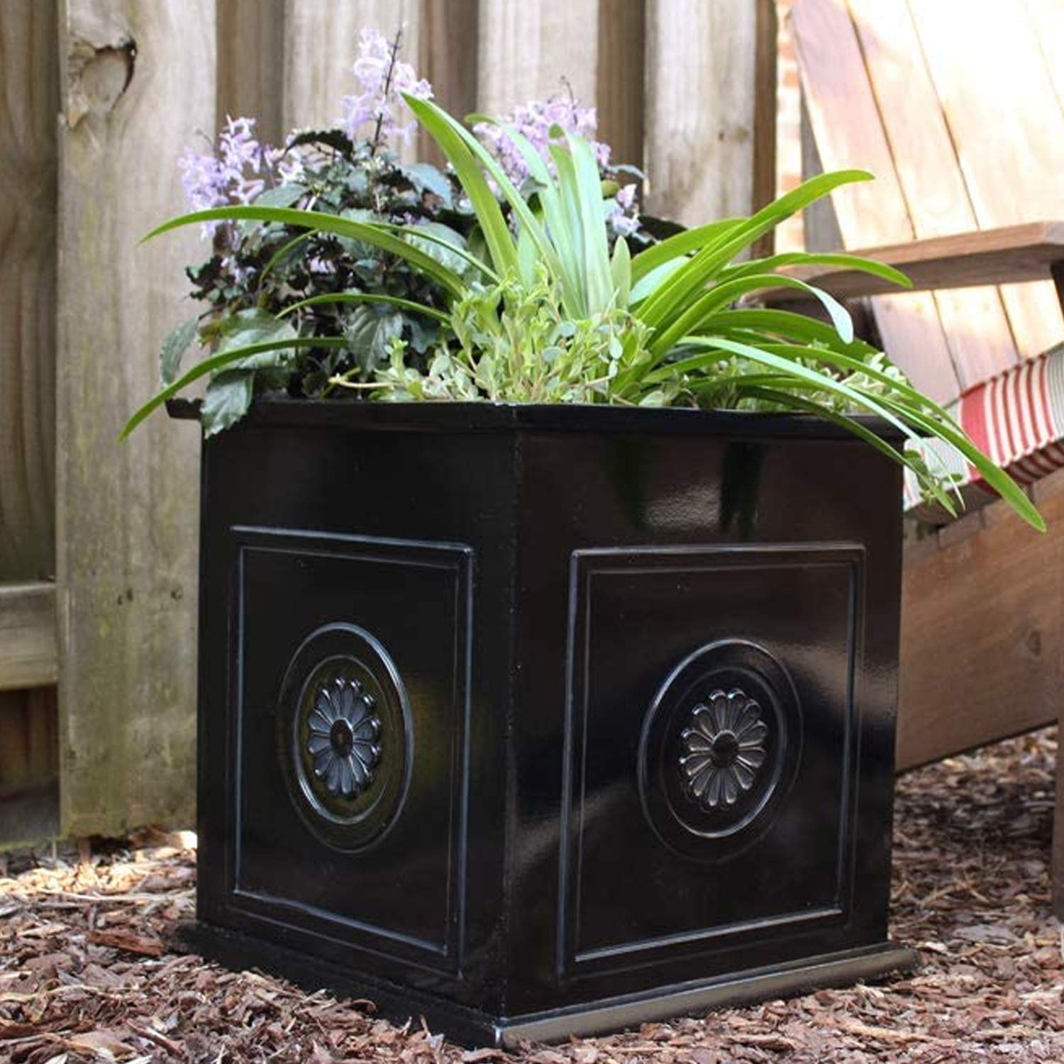 Amazon.co.jp: Southern Patio スクエアプランター 樹脂製 ブラック
