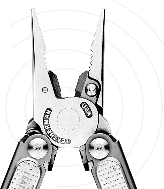 LEATHERMAN, FREE P2 Multitool with Magnetic Locking, One Size Hand Accessible Tools, Made in the USA