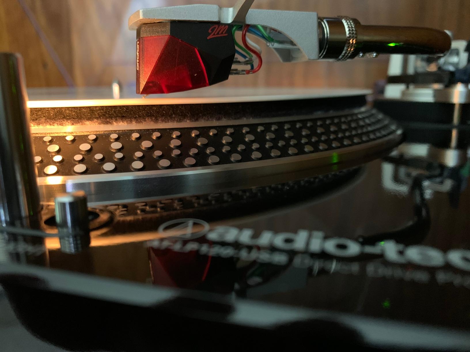 Ortofon 2M Red MM Phono Cartridge & Audio Additives