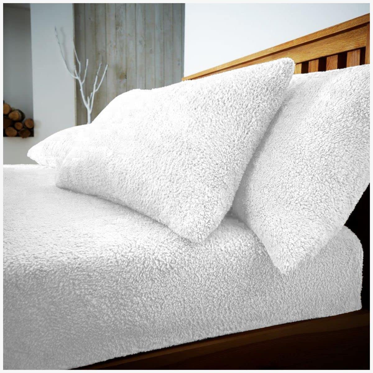 2 Pack Teddy Bear Fleece Pillowcases, Side Sleeper Winter Warm Cosy Soft Teddy Pillow Cases Fluffy Fleece Hotel Quality Plain Sherpa Thermal Pillowcases Luxury Bedding Pair 50 X 70cm, White