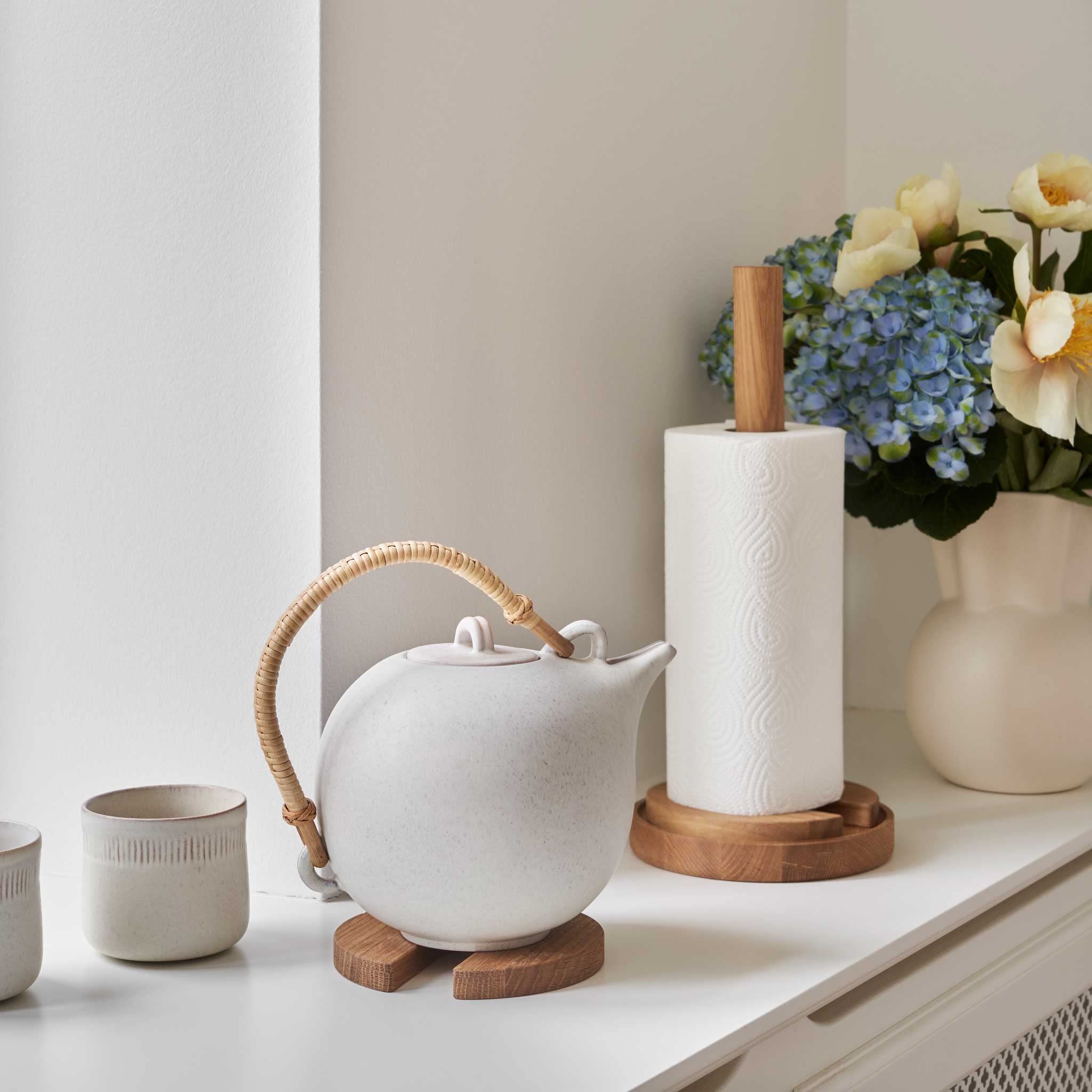 Stack | KÜCHENROLLENHALTER & UNTERSETZER | Benjamin Hansen | Spring Copenhagen