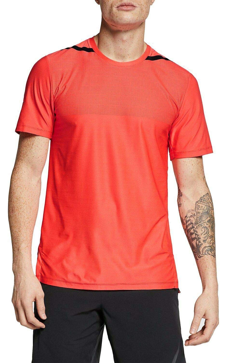NikeDri-Fit Tech Pack Men's Short-Sleeve Training Top T Shirt Size S Orange