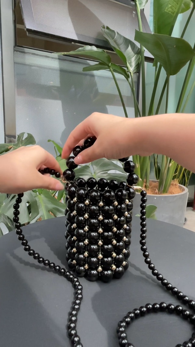 YIFEI Women Metaillic Colored Beaded Acrylic Handmade Bucket Bag