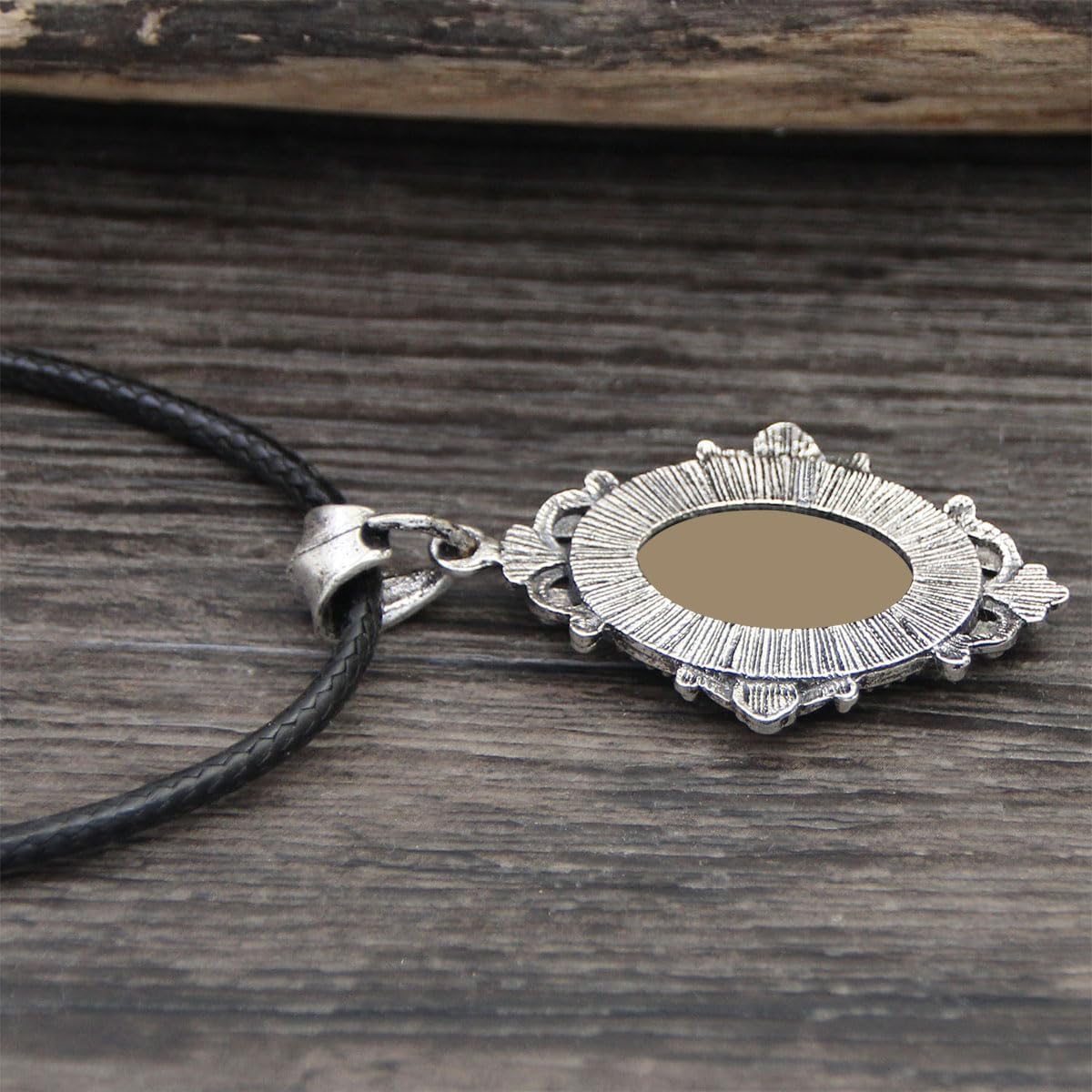 Vintage Look Flower Pendant Lady Queen Cameo Sets For Women Antique Silver Plated Cameo Necklace Earring Jewelry Set