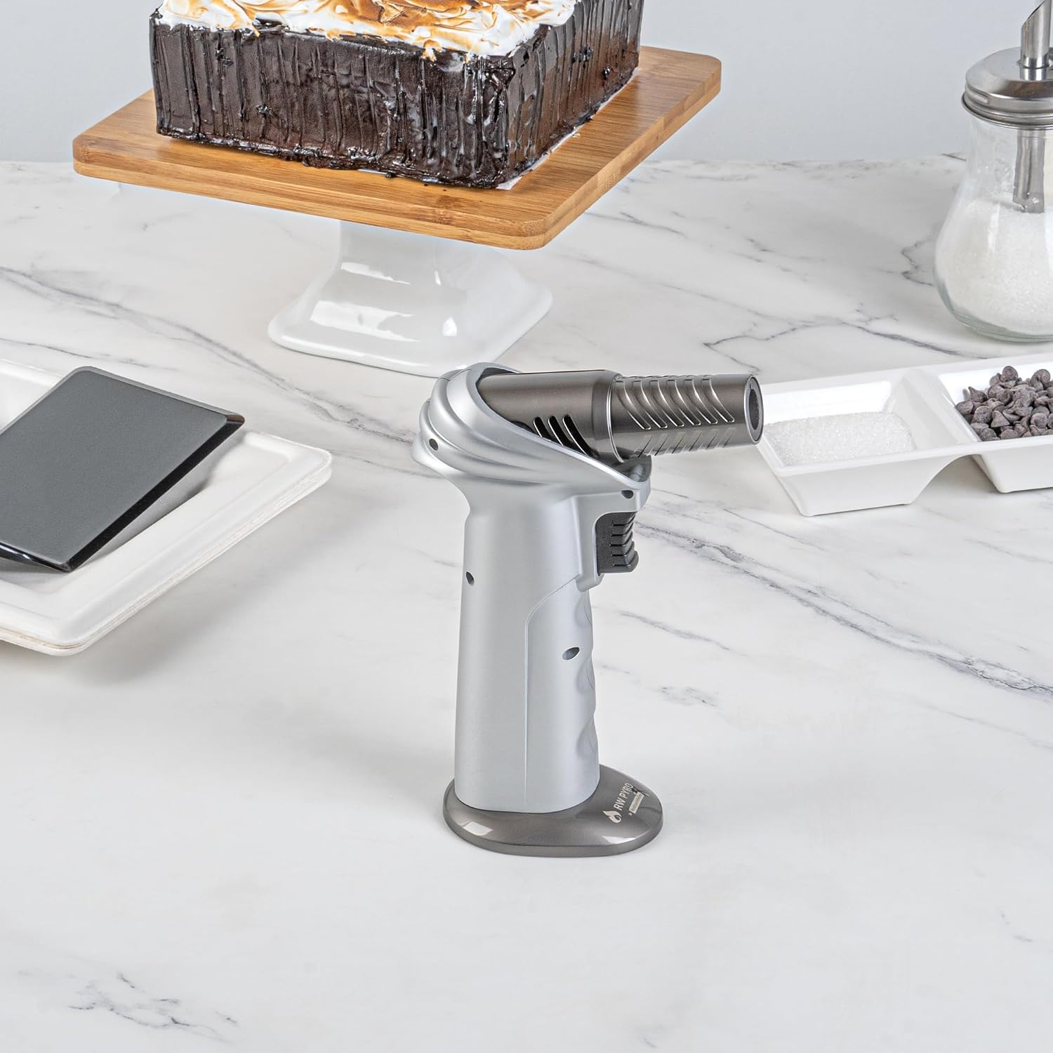 Restaurantware Kitchen Torch 1 Count 4.3 x 2.7 x 5.9 Inches Adjustable Culinary Torch Butane Flame Zinc Alloy Safety Lock Silver