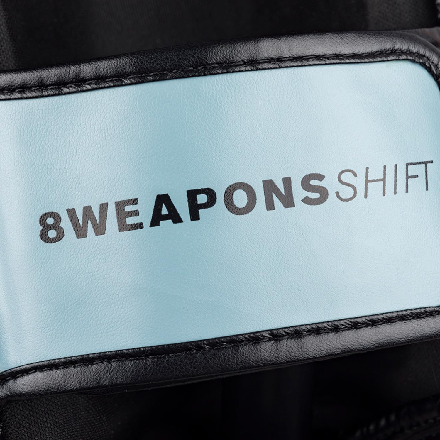 8 WEAPONS Espinilleras Shift, color gris hielo naranja, entrenamiento y competición, piel sintética de alta calidad y amortiguación perfecta, Muay Thai, K1, MMA, karate y kickboxing