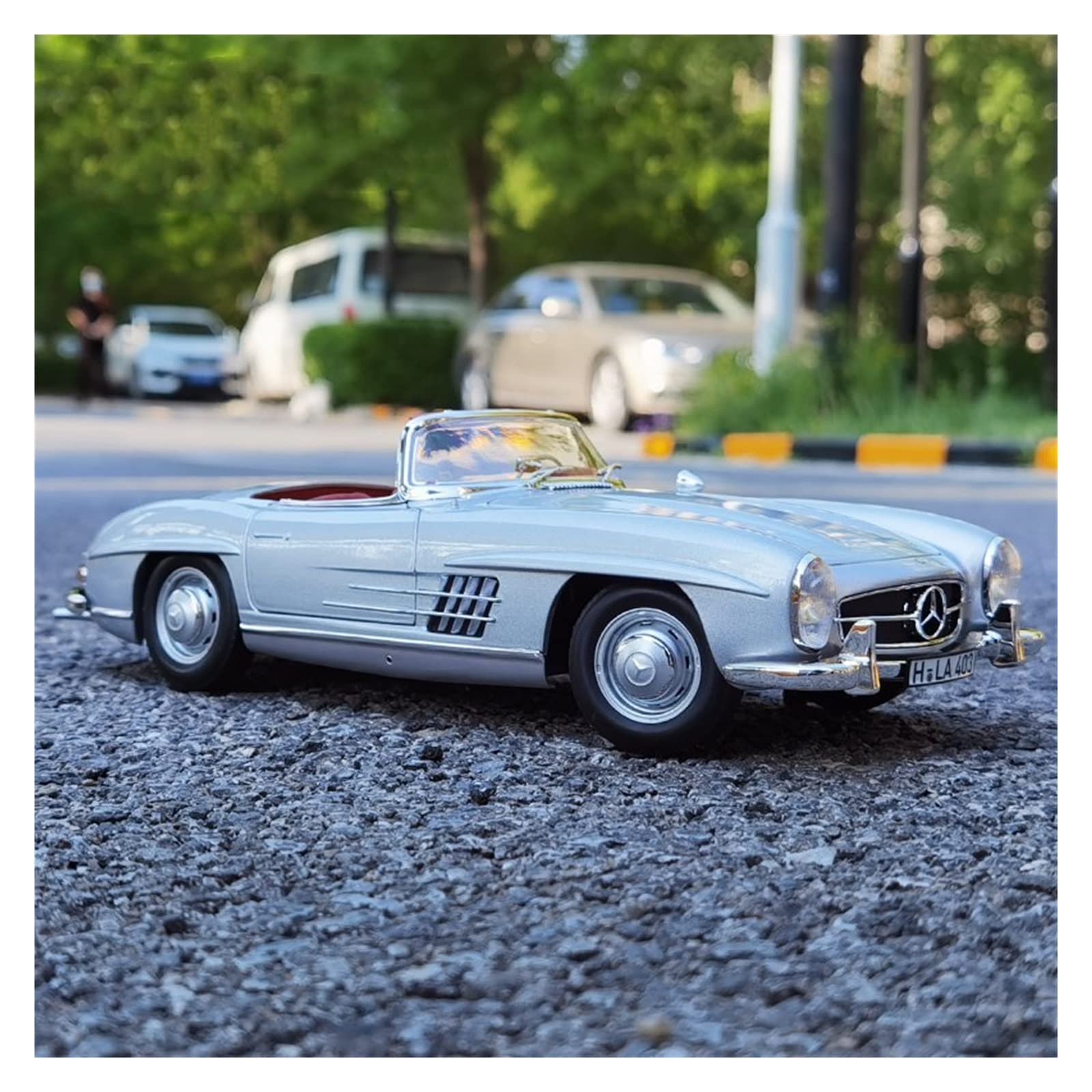 Amazon.co.jp: ミニカー スケールモデルカー 1:18 メルセデスベンツ