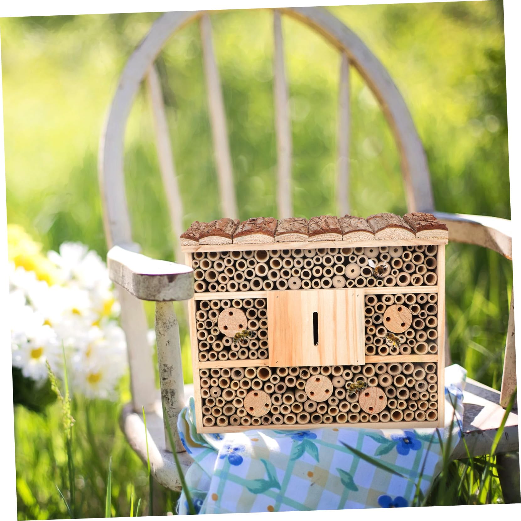 ifundom Casetta Legno Decorativa per Insetti e Api Beige, Rifugio Naturale per Mantenere L'ecologia del Giardino e Attirare Insetti Utili, Stile Casetta in Legno per Giardino