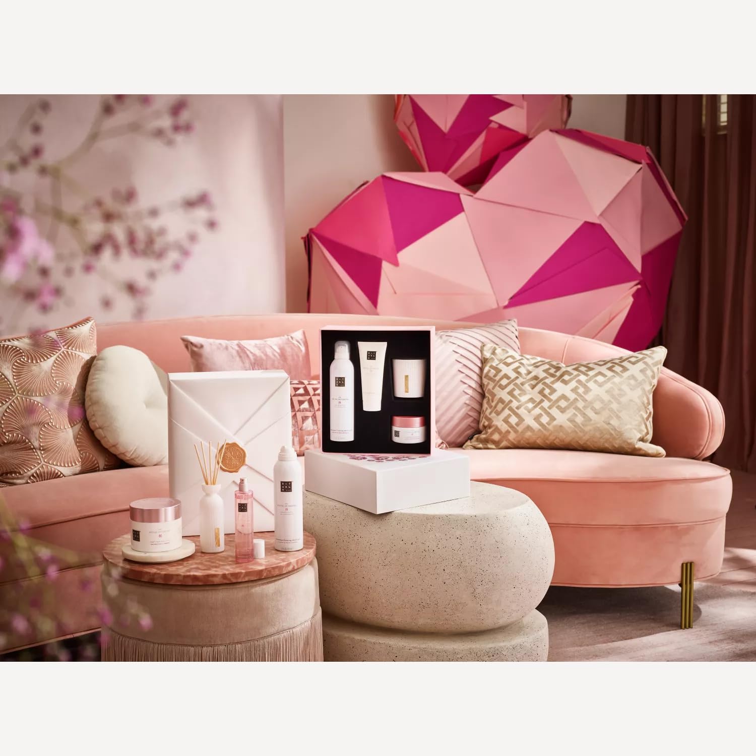 RITUALS Geschenkset für Frauen von The Ritual of Sakura, groß - Mit Reismilch & Kirschblüte - Hautpflegende & erneuernde Eigenschaften, 2022, weiss, Pack of 4
