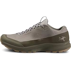 Arc'teryx Aerios FL GTX worn during hiking