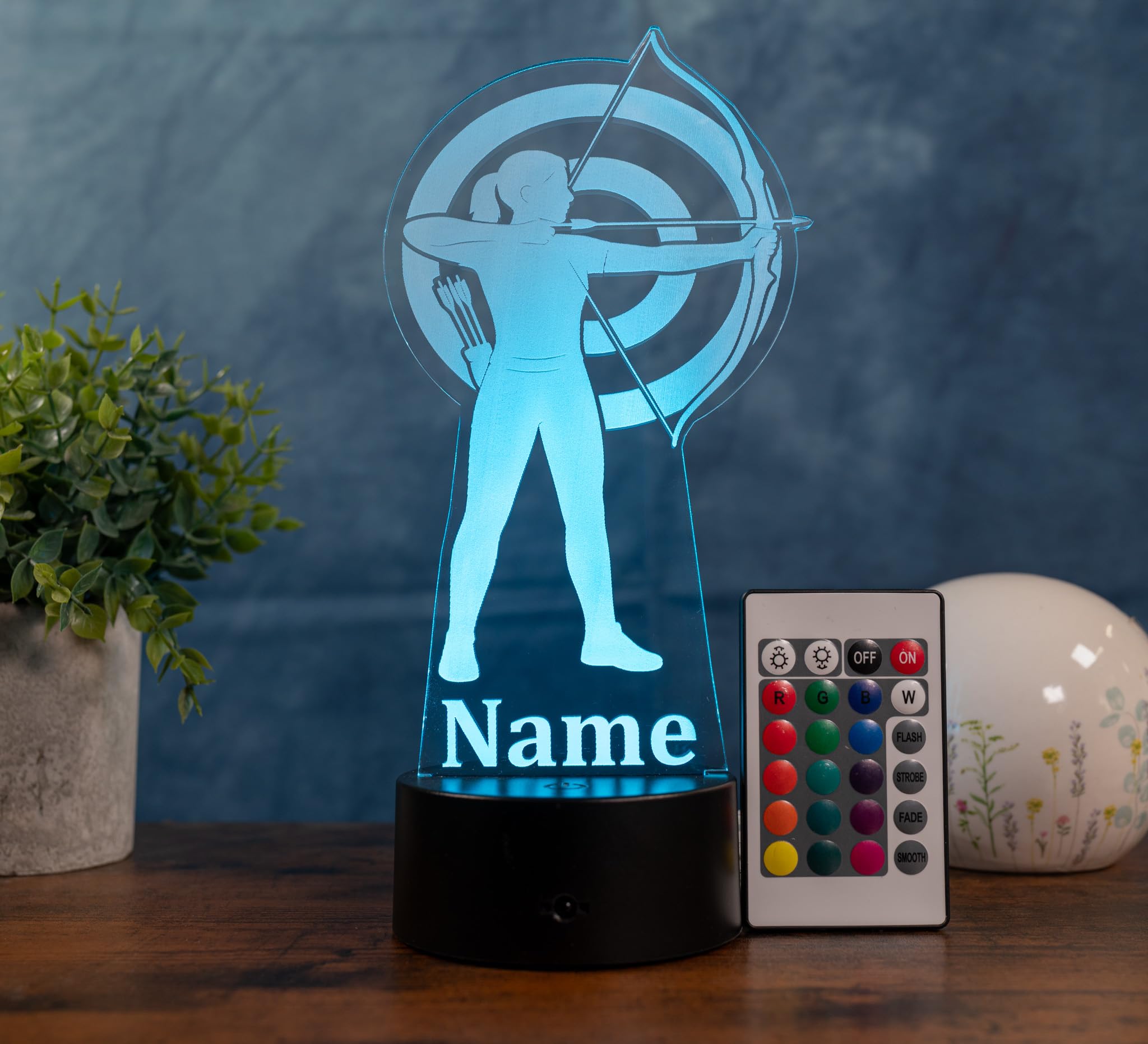 Bogen Lampe personalisiert – LED Nachtlicht mit Name | Bogenschütze Geschenk Schützen Deko | Archery Light für Kinderzimmer, Schlafzimmer & Vereinsheim