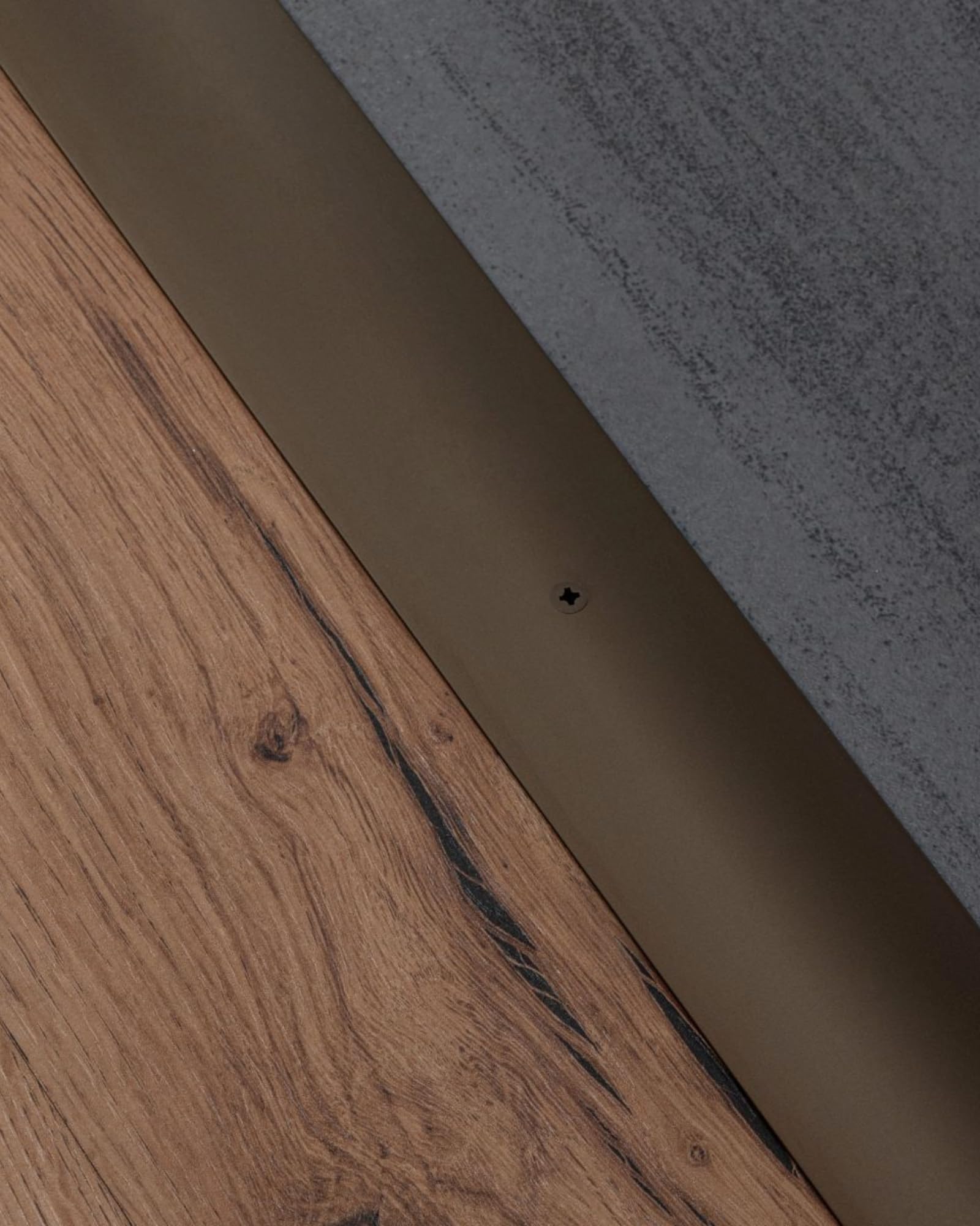 Gedotec Übergangsprofil Laminat - Vinyl Übergangs-Schiene gelocht Bodenprofil gewölbt | Türschwelle zum Schrauben | Alu Bronze eloxiert | Profil 40 x 2000 mm | 1 Stück Teppichschiene