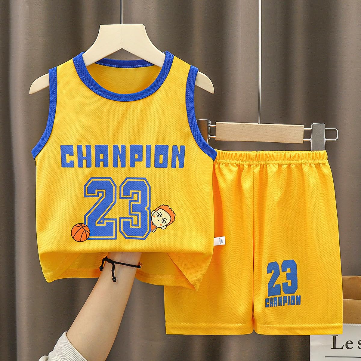 Generisch Conjunto de pantalones cortos deportivos para niño, 2 piezas de baloncesto, camiseta de tirantes de malla