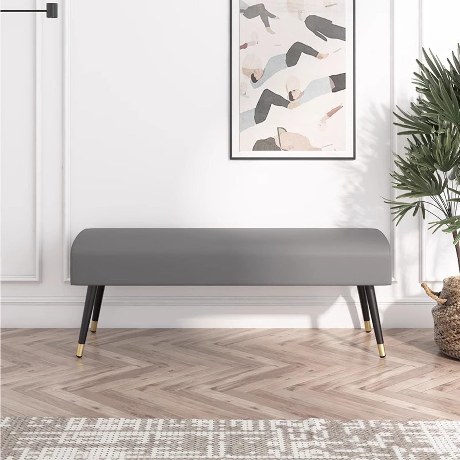 Banc de chambre haut de gamme capitonné avec assise moelleuse et structure métallique