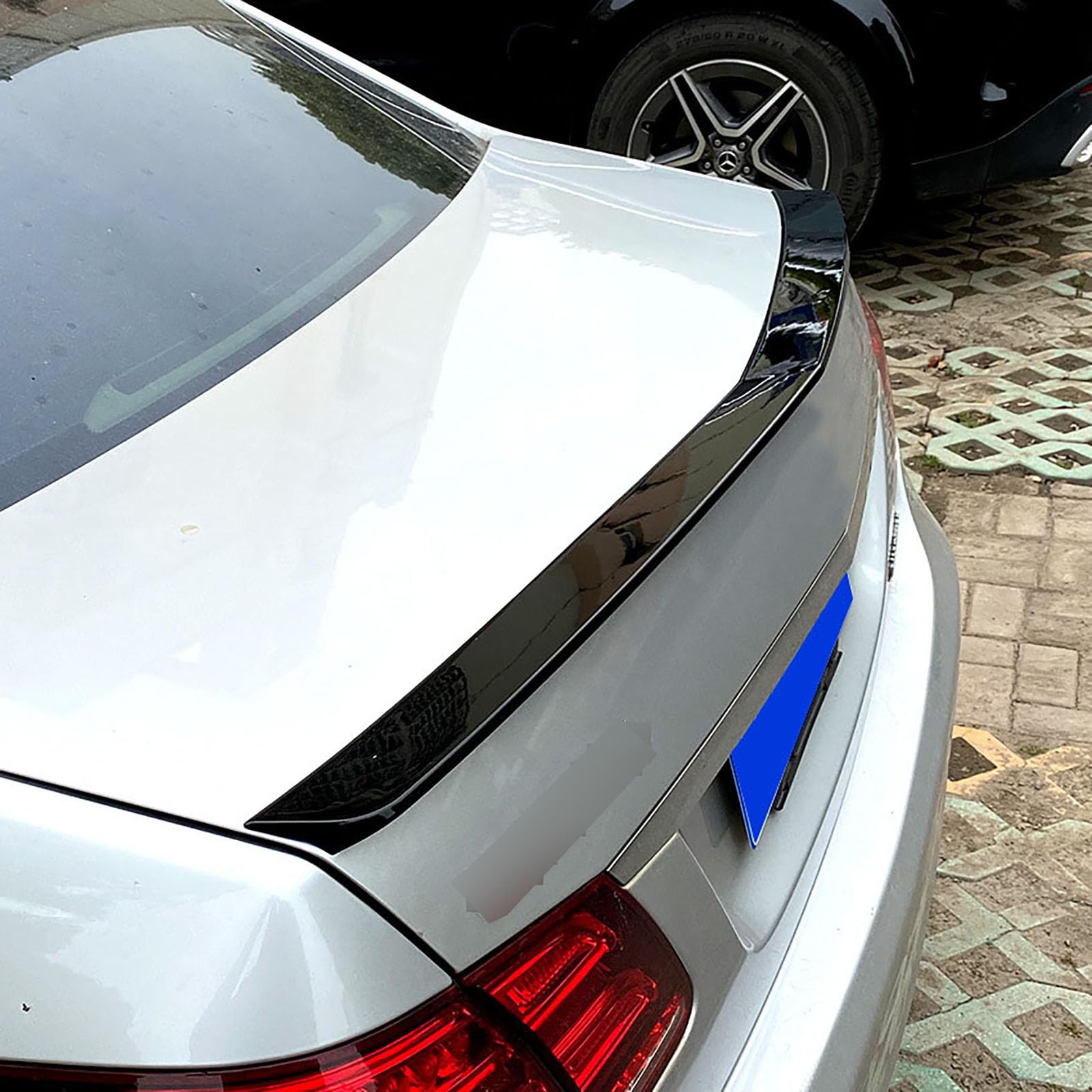 Tylny bagażnik górny spojler, warga ogon spojler, styl samochodu tuning zestaw karoserii, czarne akcesoria, do Benz E-Class Four Door W212 E200 E300 2010-2016