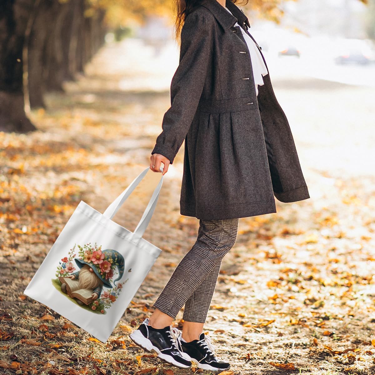 ZHAMEN Gnomes Gifts for Women - Funny Thanksgiving Pumpkin Christmas Halloween Sunflower Tote Bag - Image 4