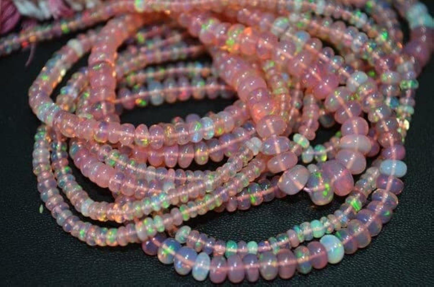 Opale rose d'Éthiopie naturelle de haute qualité perles polies de 3.40mm