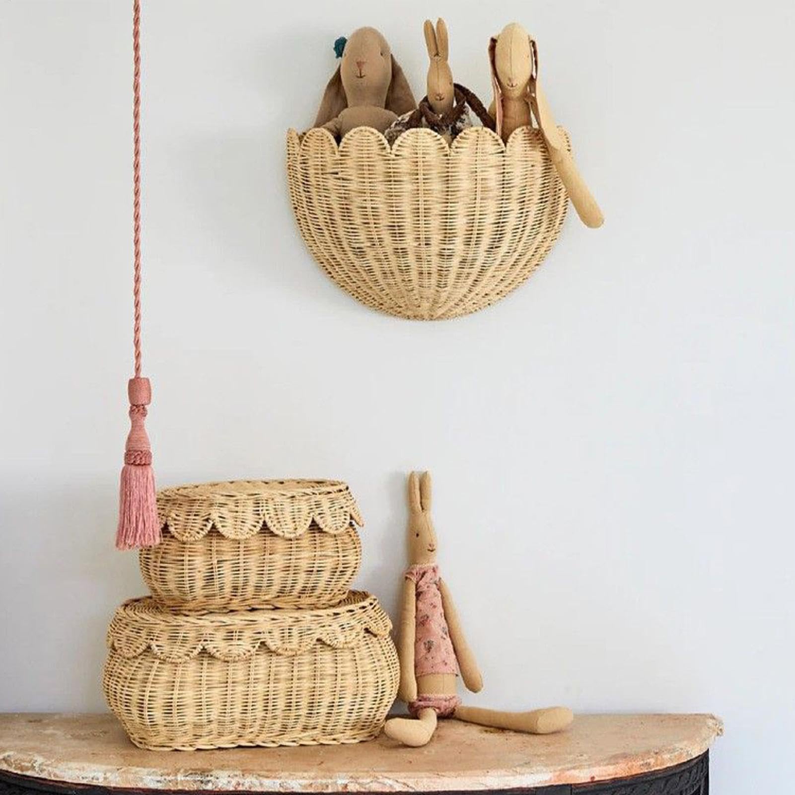 Cesta de pared festoneada, cesta tejida de mimbre, organizador decorativo de almacenamiento para el hogar, caja colgante de ratán tejida a mano, decoración de pared bohemia de granja