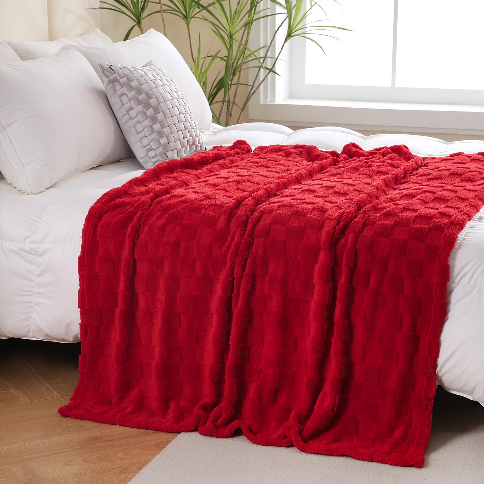 Linecooo Red Fleece Throw Blanket 50”×70”Checkered Design for Couch Sofa