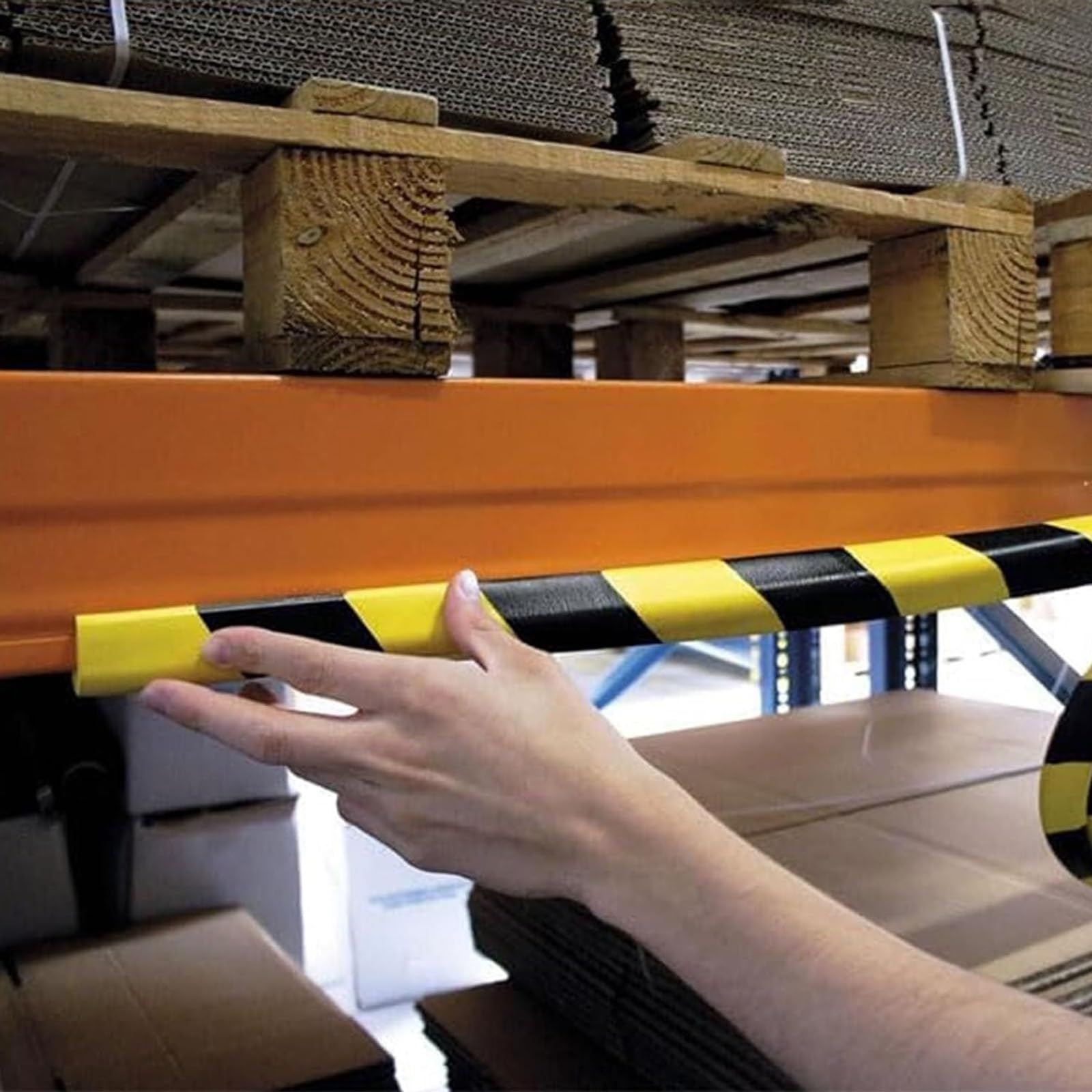 Generisch Protector de bordes de espuma, 5 m, autoadhesivo, parachoques de seguridad para estanterías, suelos y máquinas, color amarillo y negro, acolchado de espuma