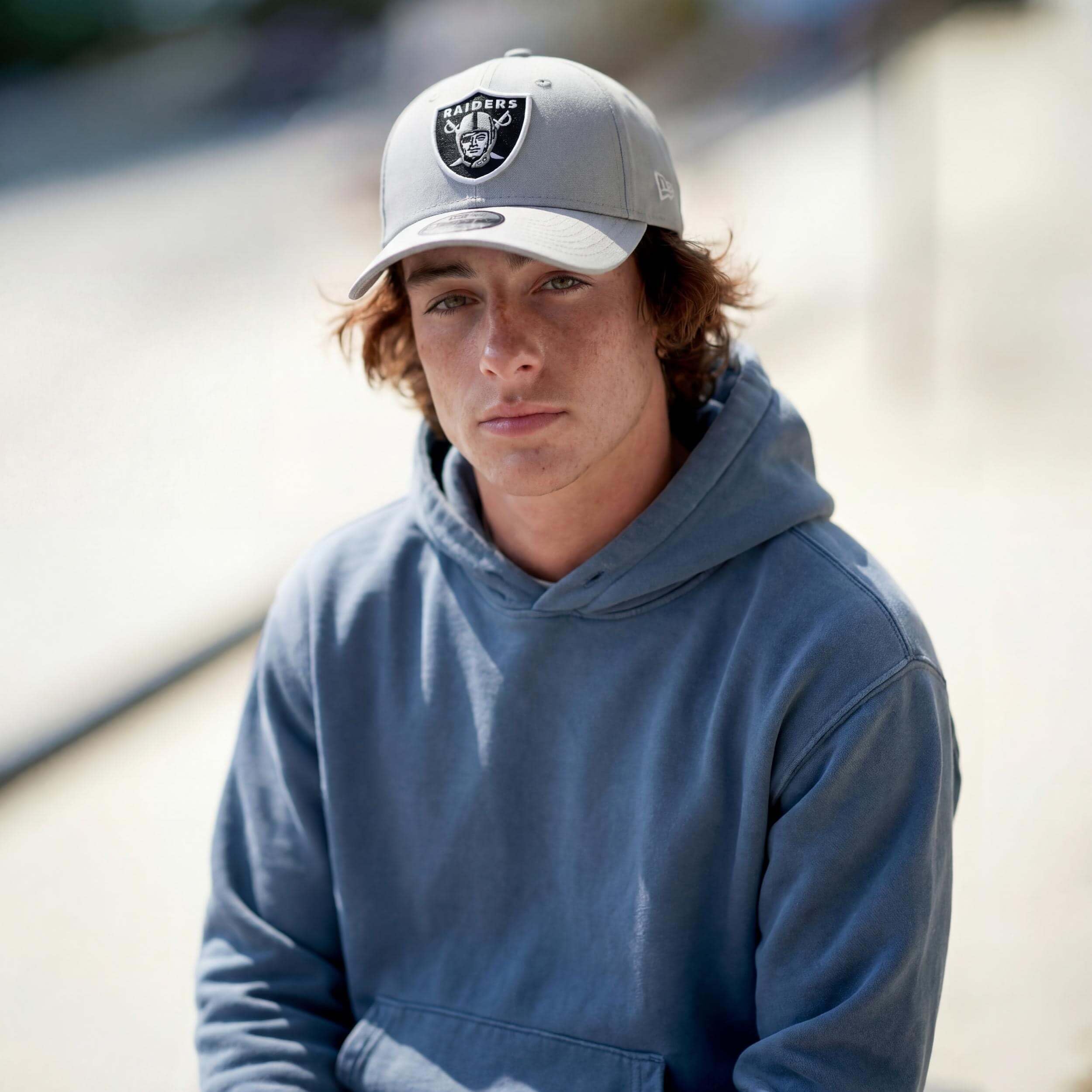 New Era Gorra 9Forty Side Patch RaidersEra Hombre - Curved Brim Cap de Beisbol NFL Hebilla Metal, con Visera Verano/Invierno Primavera Verano Otoño Invierno