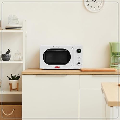 Miniatura 6 de Nostalgia Horno microondas compacto retro para encimera, 0.7 pies cúbicos, 700 vatios con pantalla digital LED, bloqueo para niños, interior fácil