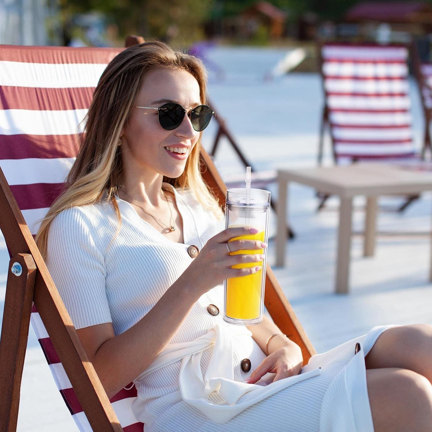 Volhoply 20oz Plastic Skinny Tumblers Bulk 4 Pack,Double Wall Tumbler with Lid and Straw,Reusable Travel Iced Coffee Mug,BPA Free Matte Acrylic Water Cups With Straw for Parties,DIY Gifts(Clear,4 Set) - Image 6