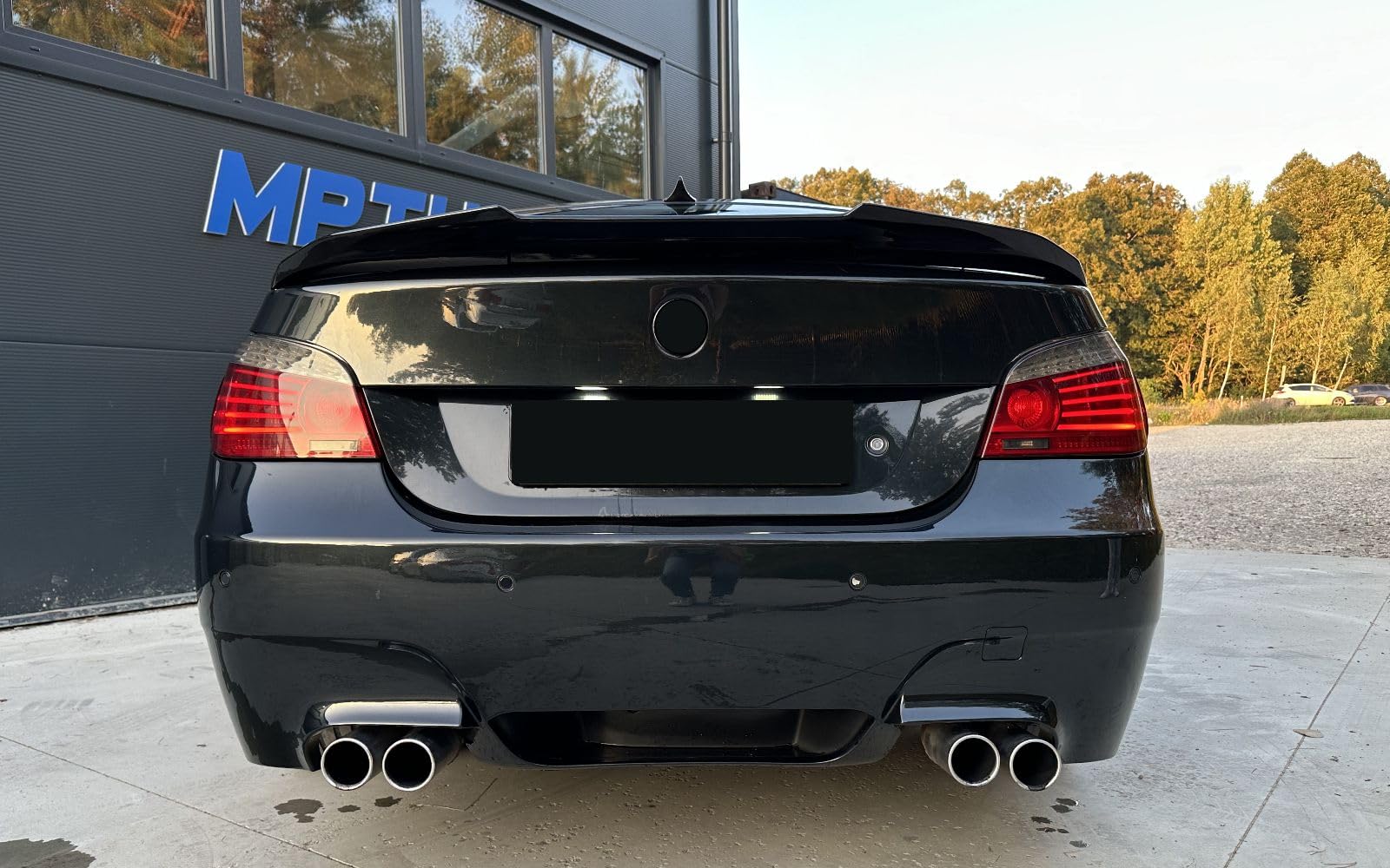 MpTuned Heckspoiler passend für 5er E60 Limousine 2004–2009, Spoiler Lippe Kofferraum PSM, ABS Kunststoff, Schwarz Glänzend, Sport Design, Einfache Installation