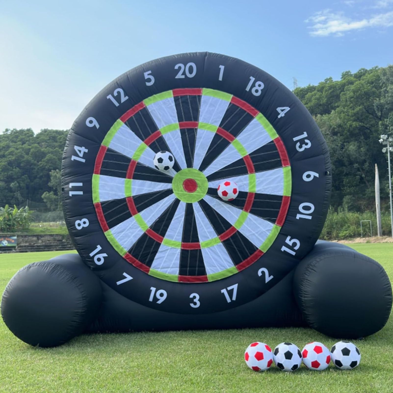 Riesige aufblasbare Fußball-Dartscheibe mit 8 Bällen, Kickball-Dartscheibe, aufblasbare Fußball-Darts mit 350-W-Gebläse und Luftpumpe für Outdoor-Garten, Fitnessstudio, Camp, Sportspiele A-4M/13FT