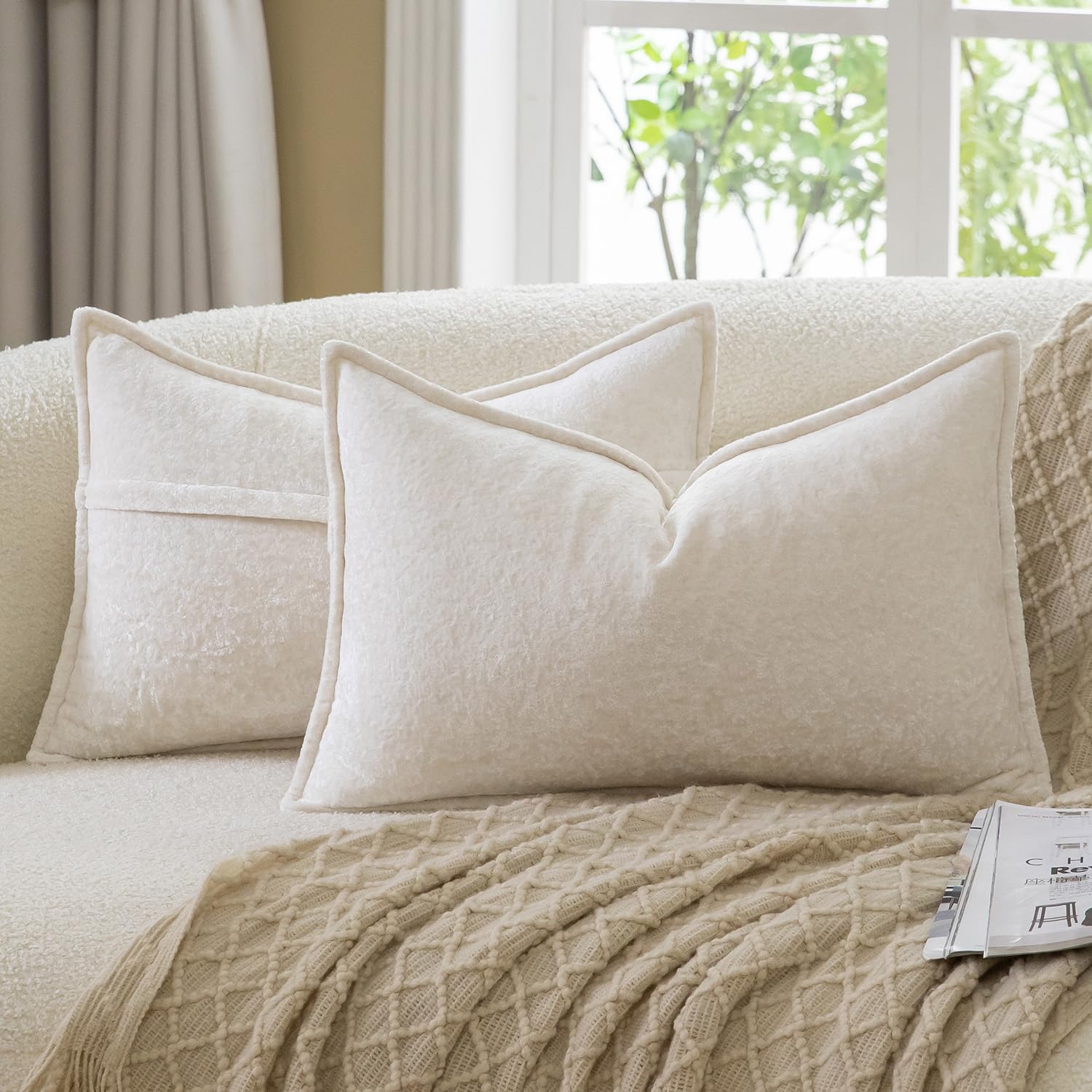 Madizz Decorative Vintage Chenille Cushion Covers Pack of 2 Plaid Couch Pillows Neutral Boho Farmhouse Pillow Cases Home Decor for Couch Sofa Bedroom Living Room 30x50 CM, Cream White