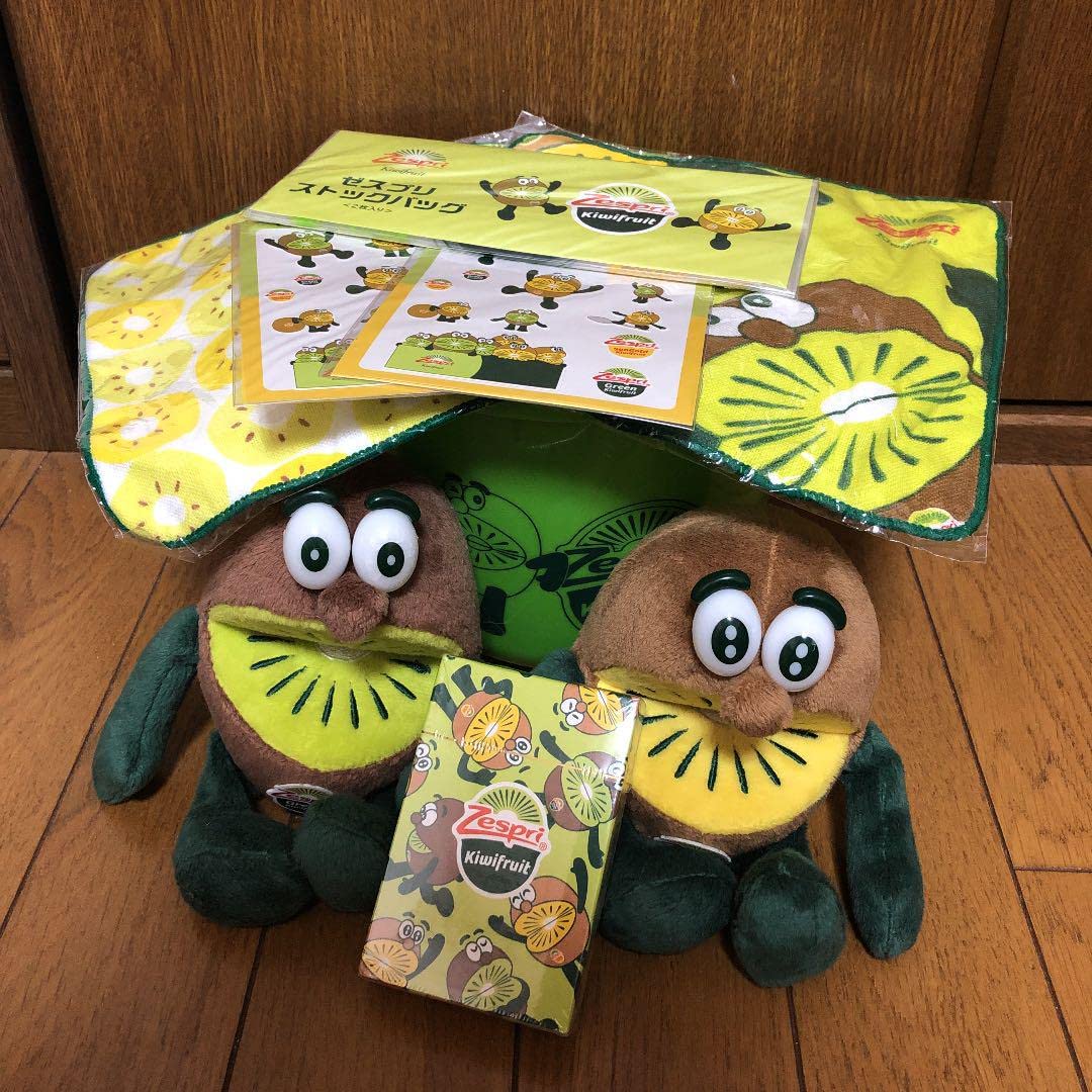 Amazon.co.jp: レア ゼスプリ ぬいぐるみ 小 おまけつき ゼスプリ くん