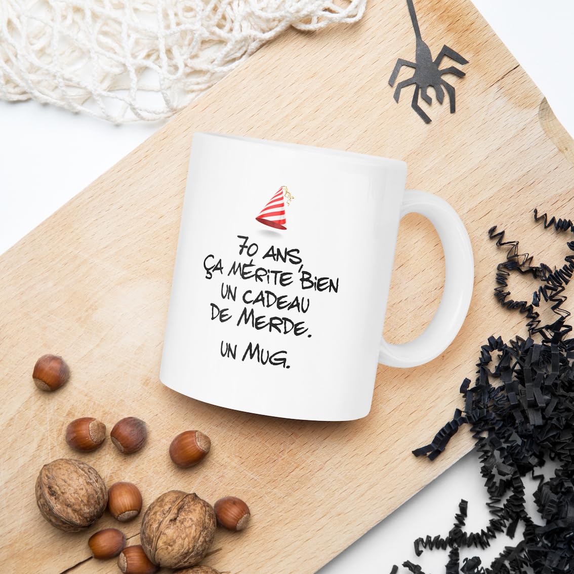 Tazza Divertente Per 70 Anni Con Nome - Regalo Originale Umoristico Per Amico, Collega O Parente - 325ml Ceramica
