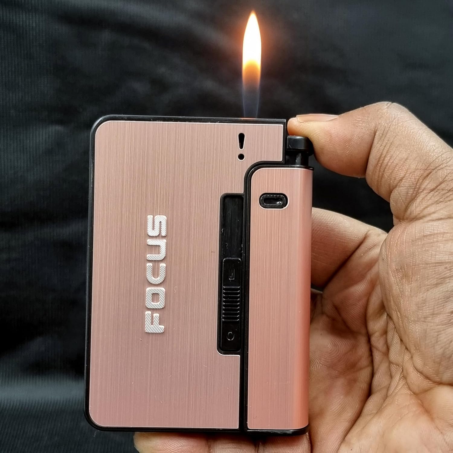 Focus Pioneer YH001 Automatic Cigarette Case Holder Box with Portable  Lighter I Suitable for 08 pcs 84mm Long King Size Cigarettes (Random  Color): Buy 
