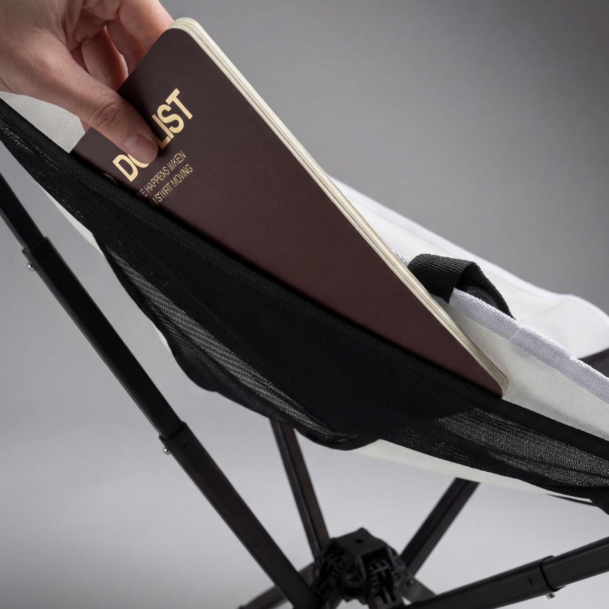 Seven Peaks - Chaise pliante de camping légère - S'installe en 5 secondes - Compacte et portable - Haute résistance - Anti-casse et respirante