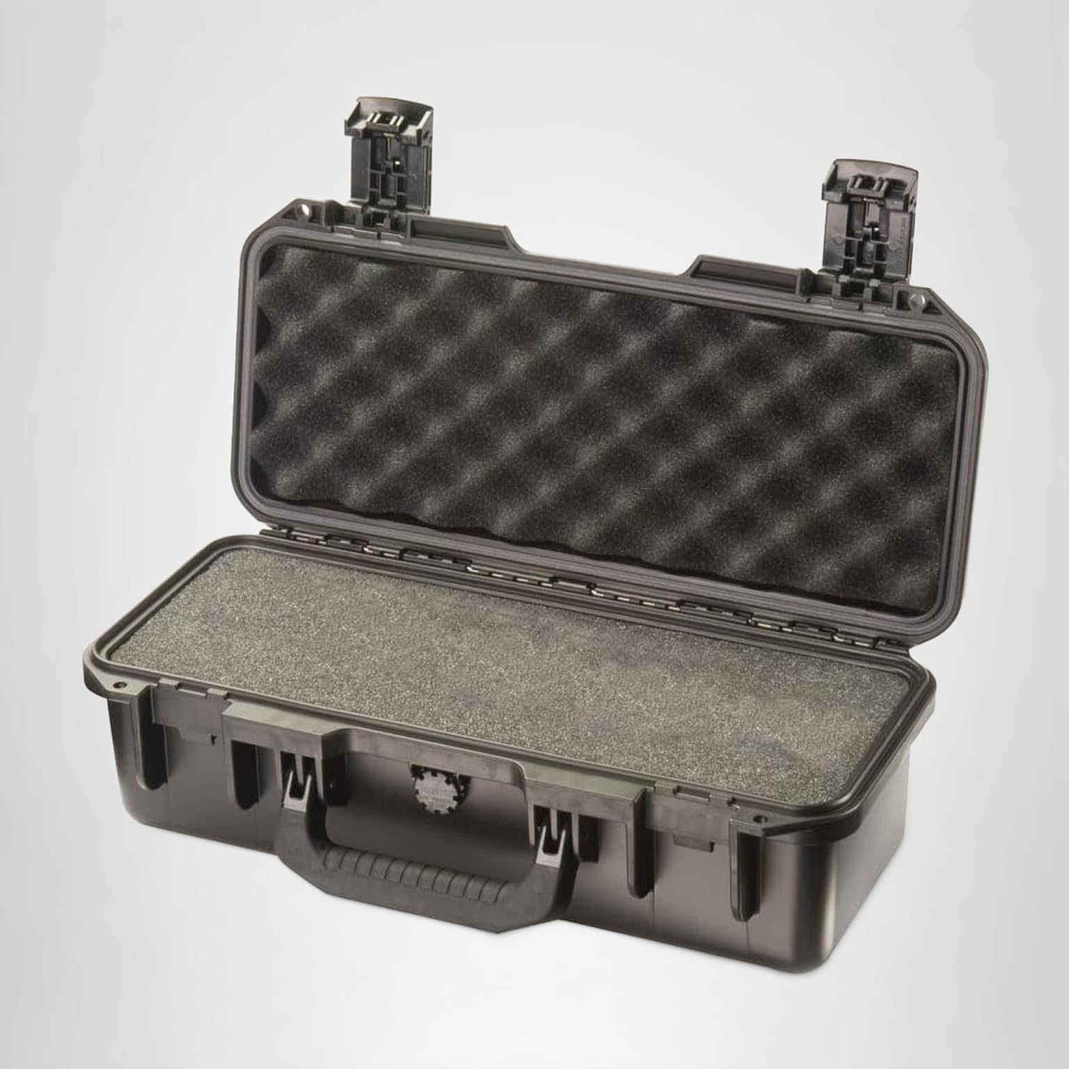 Amazon.com: Pelican Storm iM2306 Case With Foam (Black) : Sports