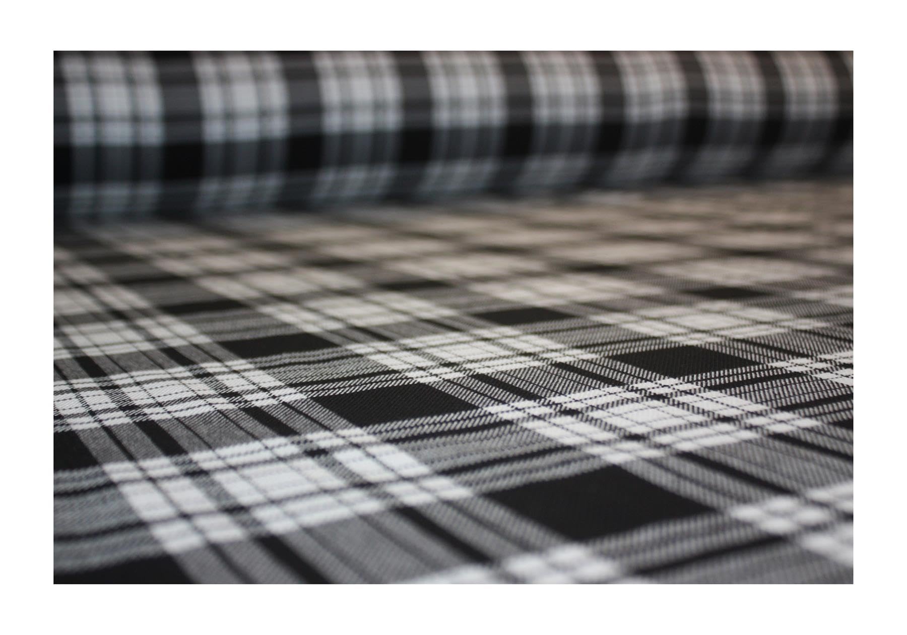The Dragons Den Erskine Tartan 145Cm X 350 Cm Traditional Tartan Polyviscose Rectangle Tablecloth Burns Night Christmas Hogmanay Home Decoration [Erskine]