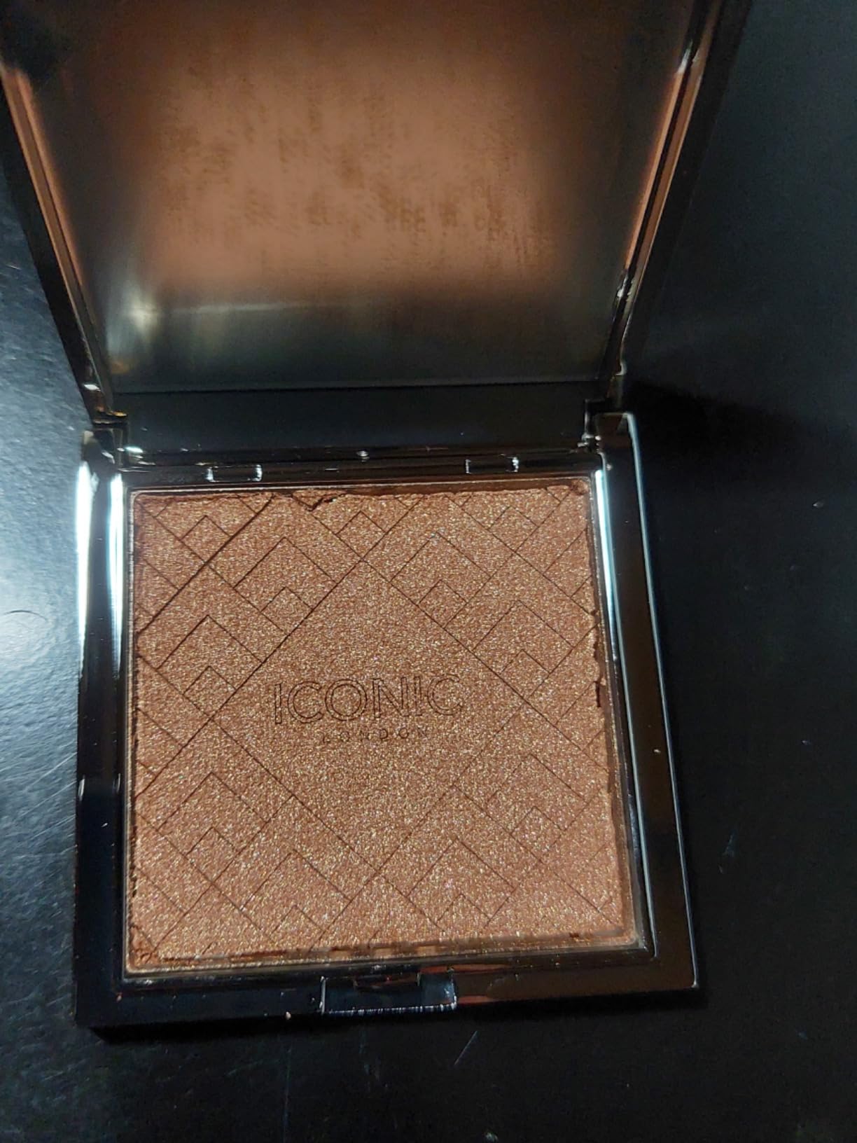 ICONIC LONDON Kissed by the Sun | Multi-Use Blush, Bronzer, & Highligher, For All Skin Types, Cruelty-Free, Vegan Makeup