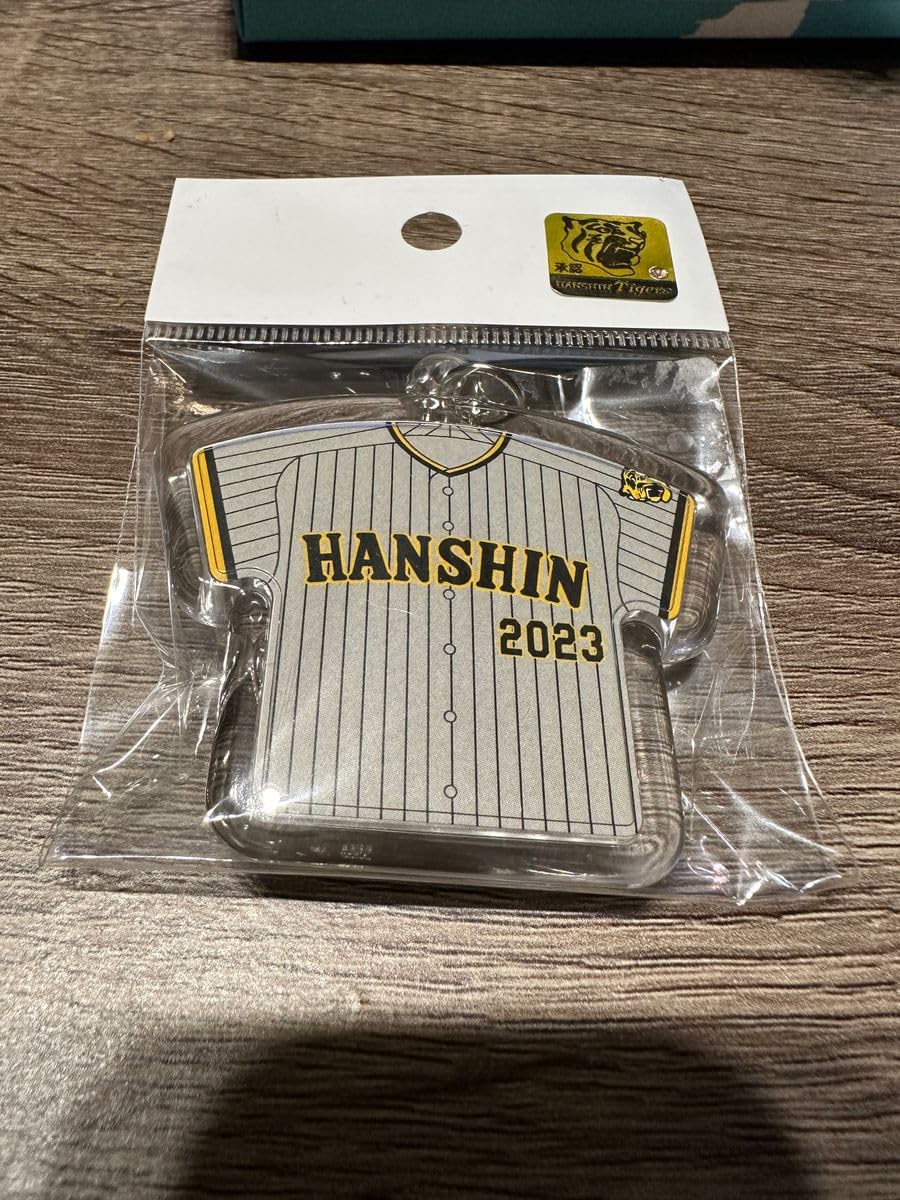 阪神タイガース　グッズまとめ売り　優勝　キーホルダー　ストラップ　ステッカー 阪神タイガース グッズまとめ売り 優勝 キーホルダー ストラップ