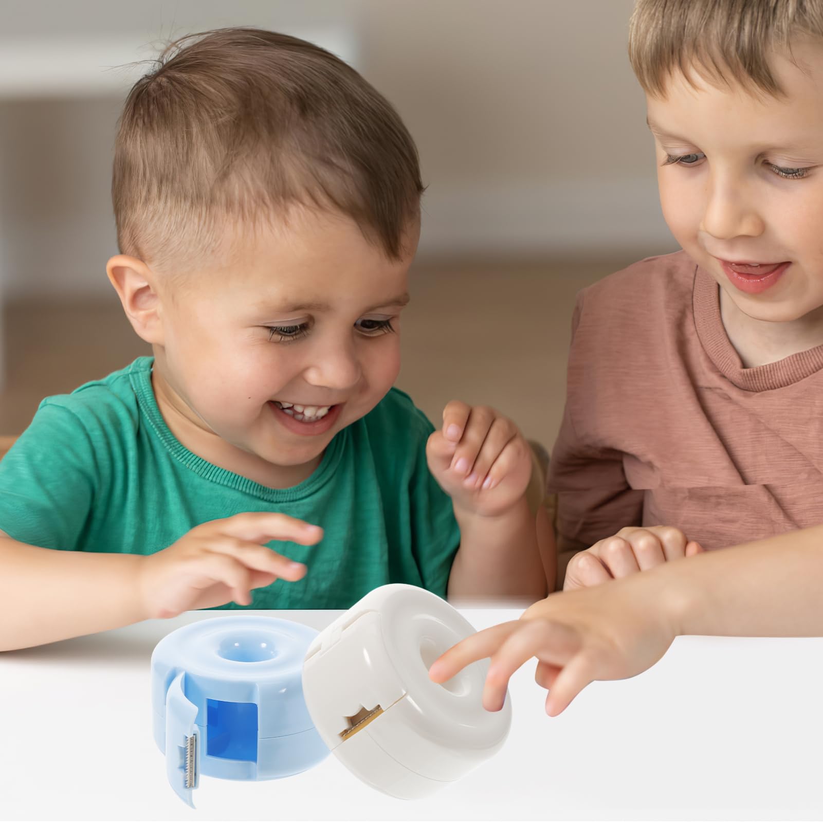 NUOBESTY 4 Pz Porta Nastro Organizzatore Del Supporto Del Nastro Piccolo Distributore Di Nastro Adesivo Porta Nastro Adesivo Acciaio Inossidabile Bambino Attrezzo Conservazione